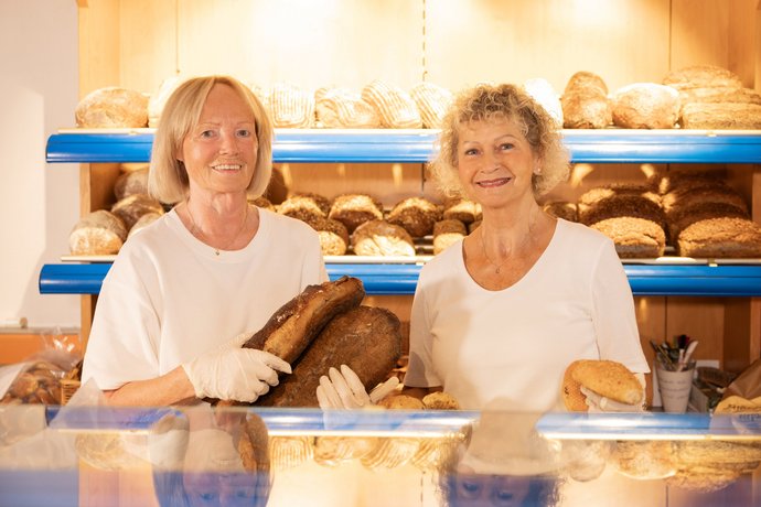 Brotausgabe bei der Tettnanger Tafel